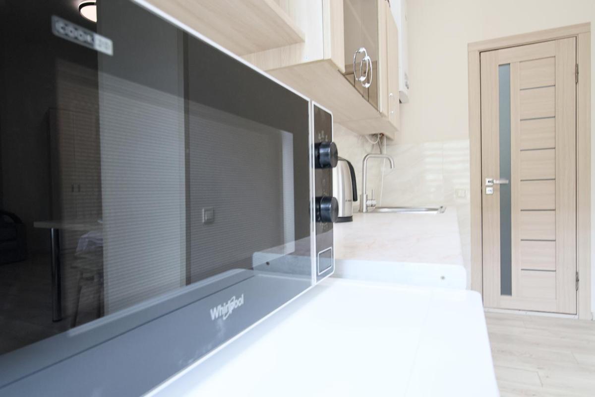 Buk Apartments On Doroshenka 25 ลวีฟ ภายนอก รูปภาพ